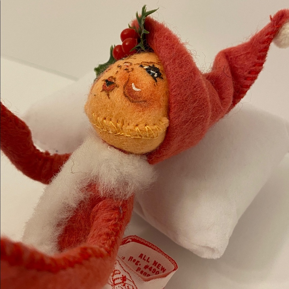 Vintage Annalee Red Elf Pixie Posable Doll 8" Christmas 1990 Decor Handmade USA - Picture 12 of 15